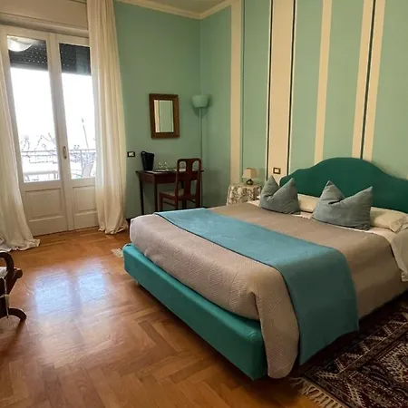 Dall'agnola فندق مبيت وإفطار غارْدا